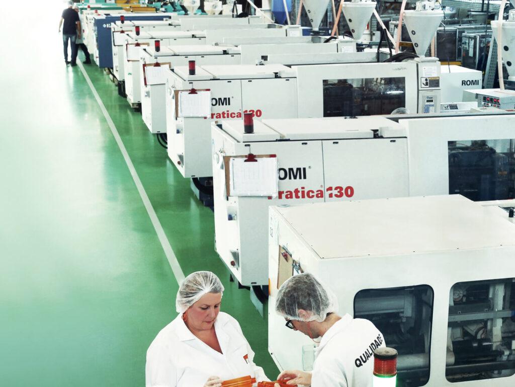 Fábrica de Tampas Plásticas e Frascos para Cosméticos e Higiene Pessoal